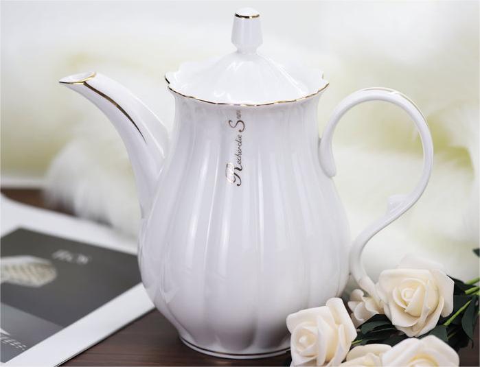 Tea pots