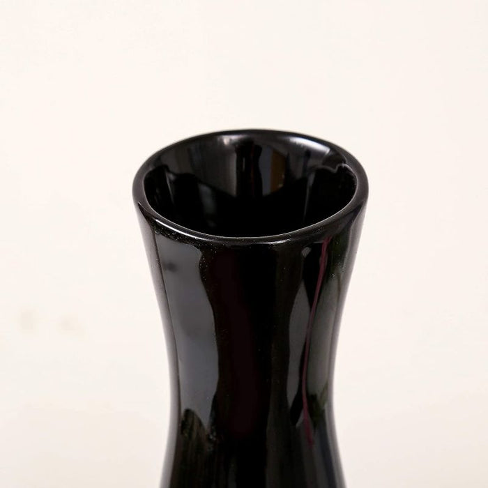 White Stylish cheongsam Porcelain Vase