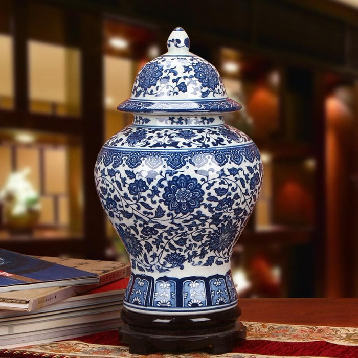 Blue Classic Porcelain Vase - HauSweet