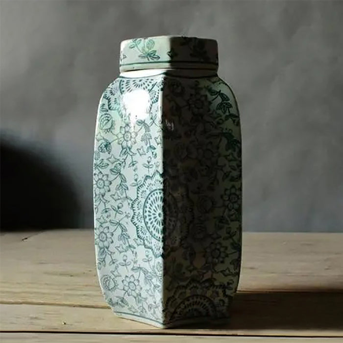 Chinese Classical Blue and White Ceramic Jar