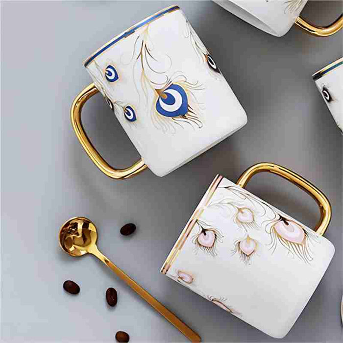 Golden Peacock Feather Mug Set
