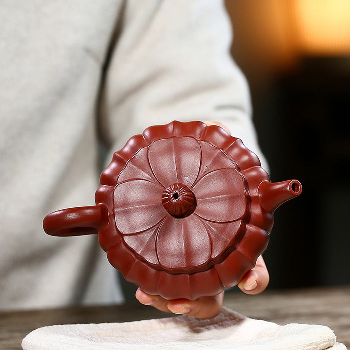 Flower Bud Yixing Zisha Clay Teapot-3